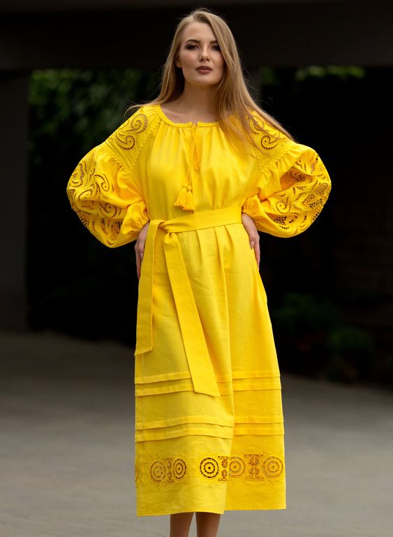 жовта патріотична сукня